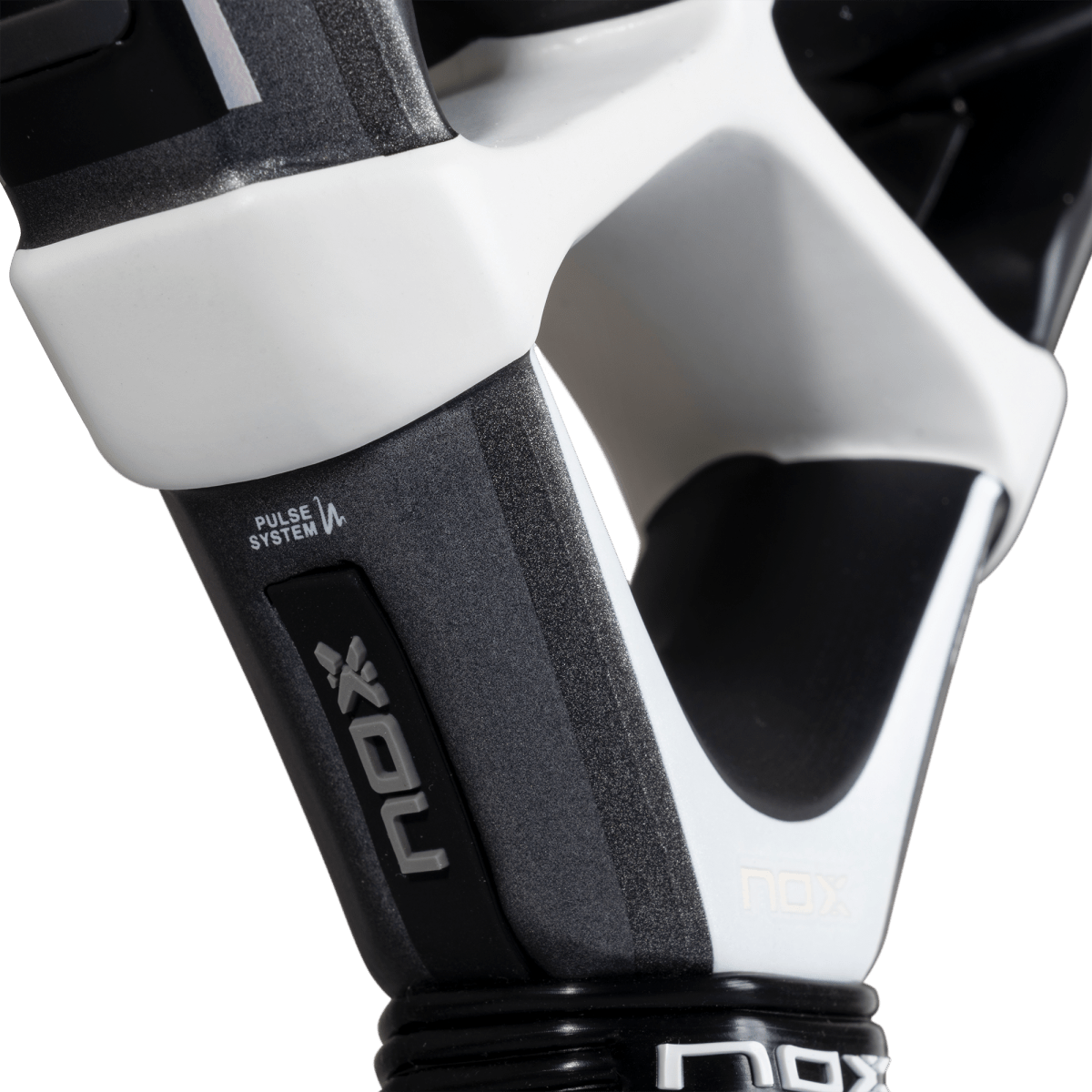 Quantum 12K Carbon - NOX2025Palas